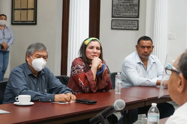 Se reúnen diputados y Colegio de Notarios de Sonora