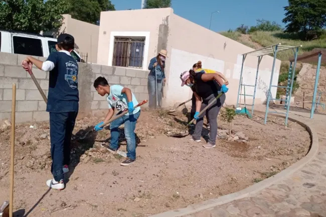 Mejoran y limpian parques recreativos