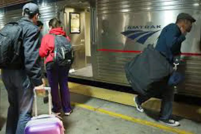 Detienen indocumentados en el tren