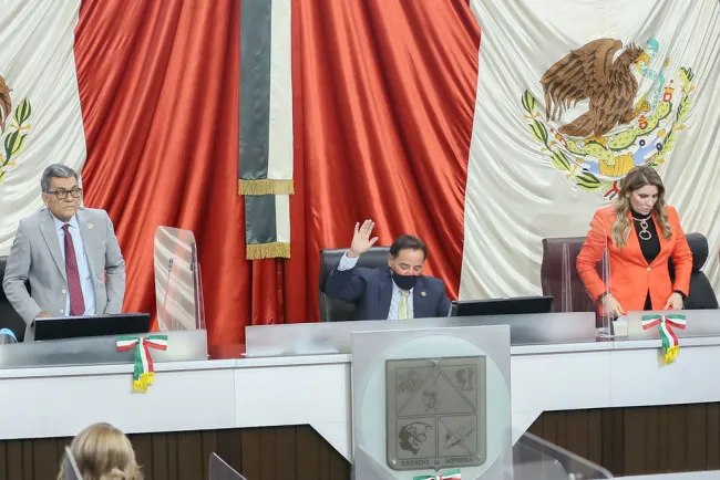 Intensifica Congreso actividad legislativa