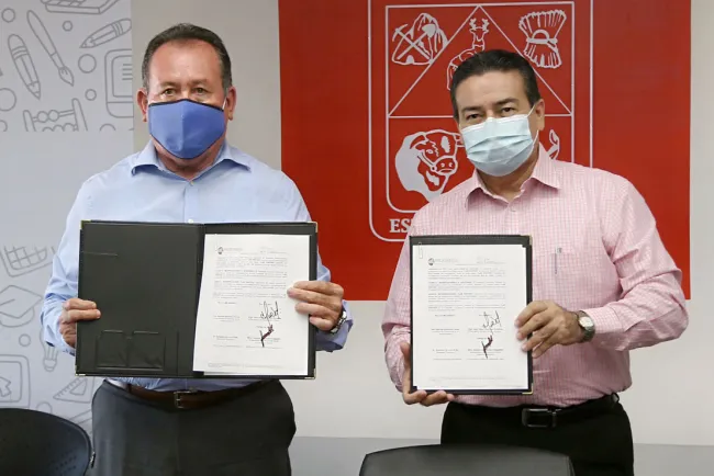 Promueve SEC mejora educativa