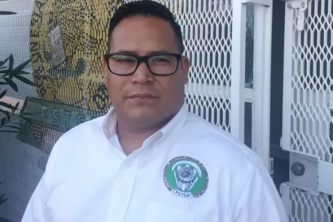 Inicia Carrera de Derecho Burocrático