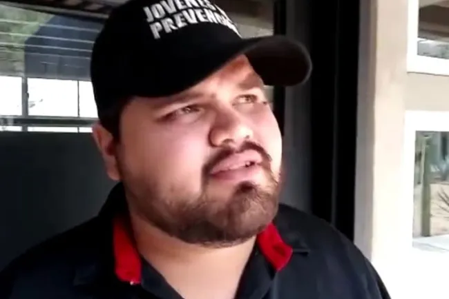 Apoyan jóvenes en varias actividades