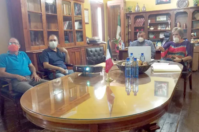 Rehabilitarán escuela en Alamos