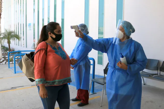 Exhortan a mantener las medidas contra contagios