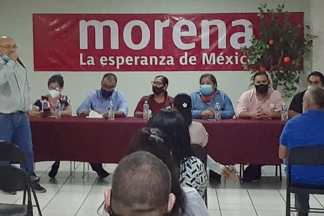 Se suman líderes de Colonias a MORENA