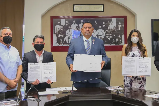 Firman Congreso e Icatson otro convenio