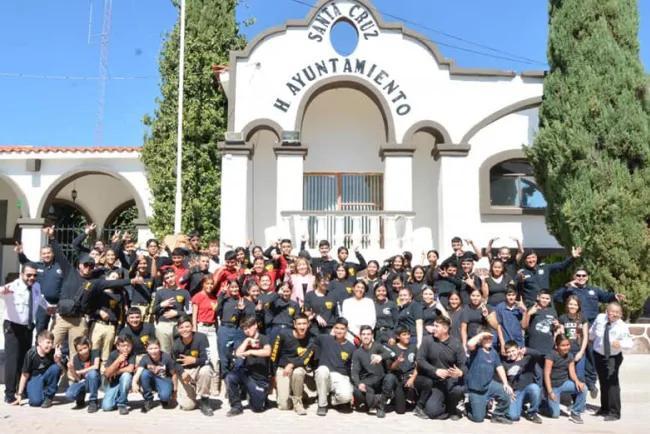 Actividad de cadetes del Escuadrón DARE en Santa Cruz