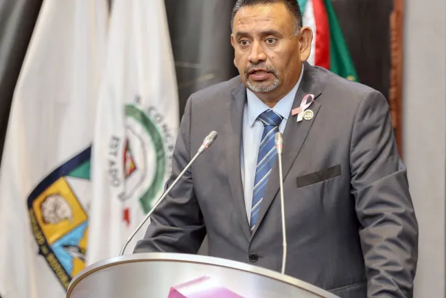 Llama el Congreso a prevenir el Cáncer de Mama