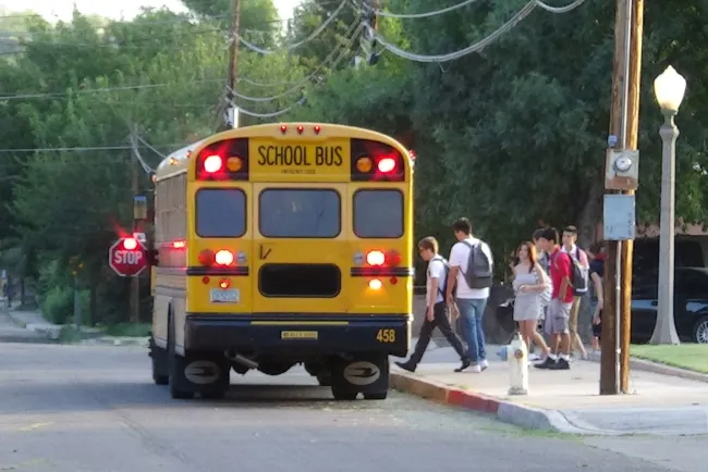 Regresarán alumnos a clases virtuales