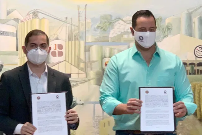 Firman convenio para promover proceso electoral