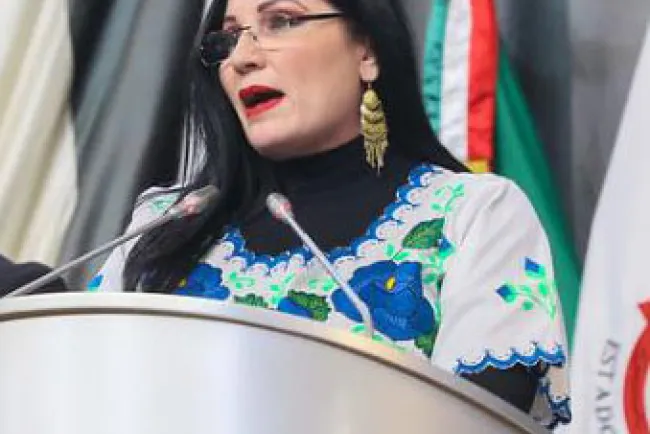 Presenta Diputada informe legislativo