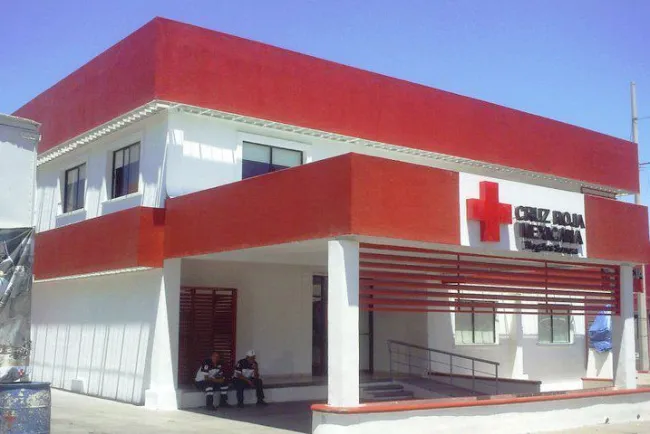 Dejan persona sin vida en Cruz Roja