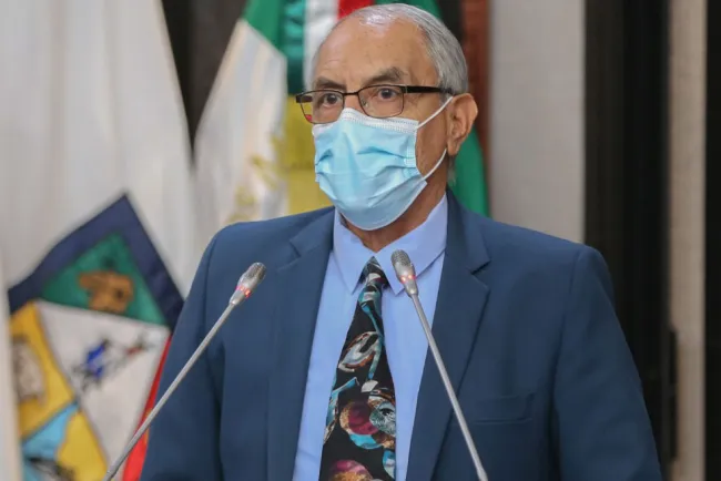 Se pronuncia legislador por apoyar la salud mental