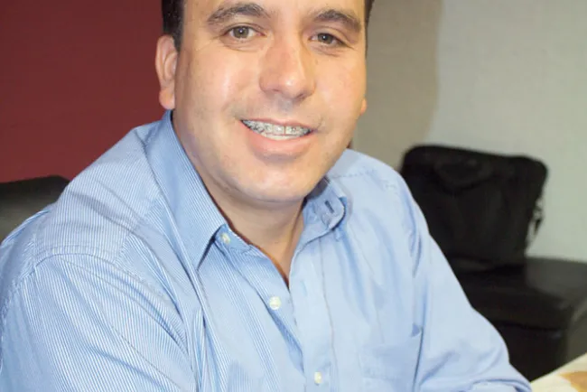 Atiende Raúl Ortiz peticiones ciudadanas