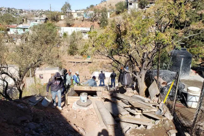 Cumple Alcalde petición de vecinos