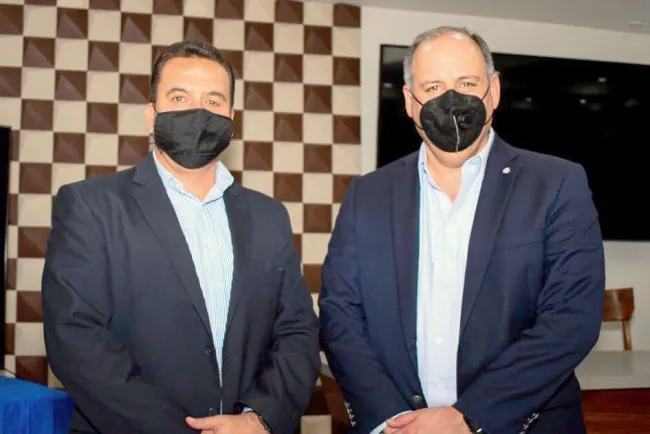 Participa Raúl Ortiz en diálogo empresarial