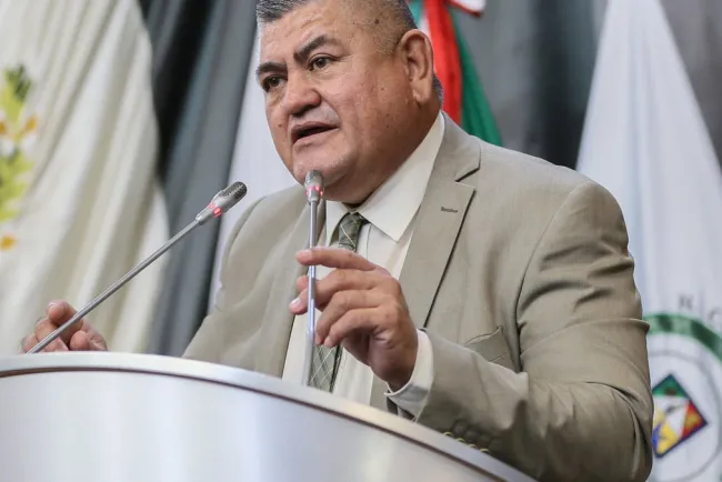 Legisla Diputado a favor de sonorenses