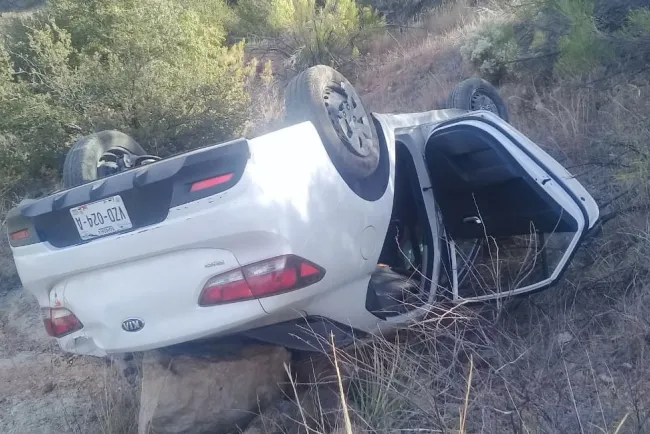 Lesionados en accidente en el Periférico Oriente