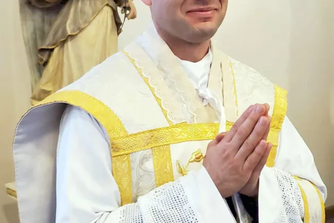 Ordenan Sacerdote a Carlos Adrián Zepeda Aguirre