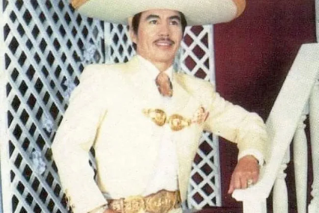 Fallece cantante Jesús García Cano