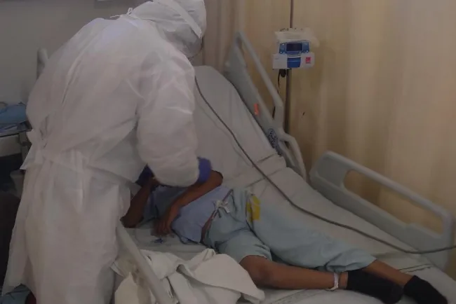 <b>Exponen “fiestas” a niños ante Covid-19</b>