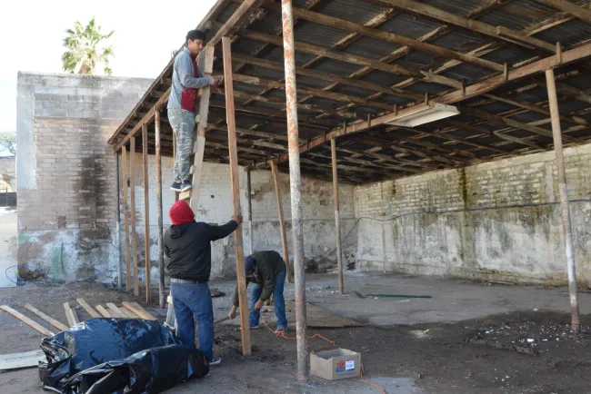 Habilitan
albergue para indigentes para protegerlos del frío