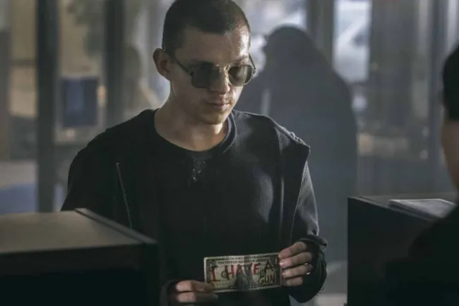 Tom Holland se transforma para mostrar la crisis de opioides en 'Cherry'