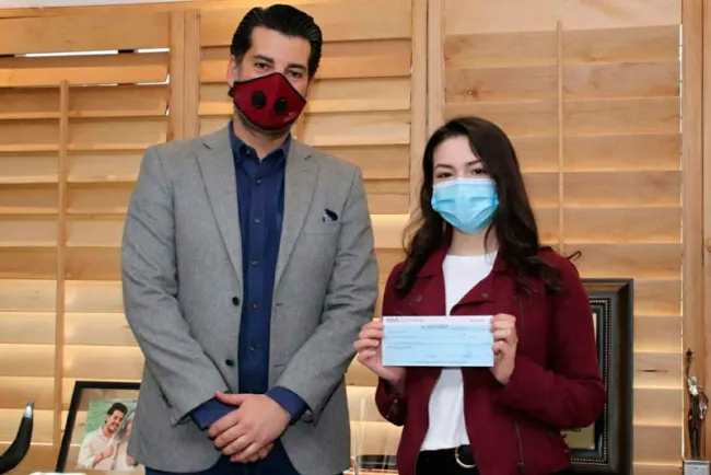 Apoya Ayuntamiento a joven nogalense que irá a la NASA