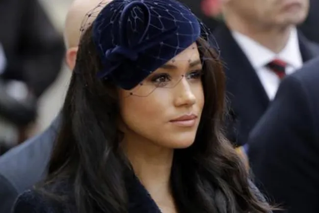 Meghan Markle sigue los pasos de Diana: del cuento de hadas al conflicto