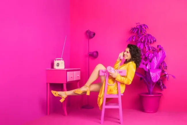 Marissa Mur presenta su nuevo sencillo 'Aquí me tienes'