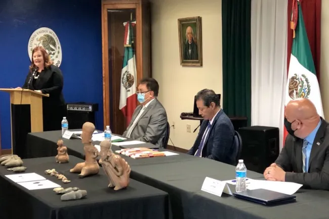 Agencia de Estados Unidos Devuelven piezas arqueológicas a México