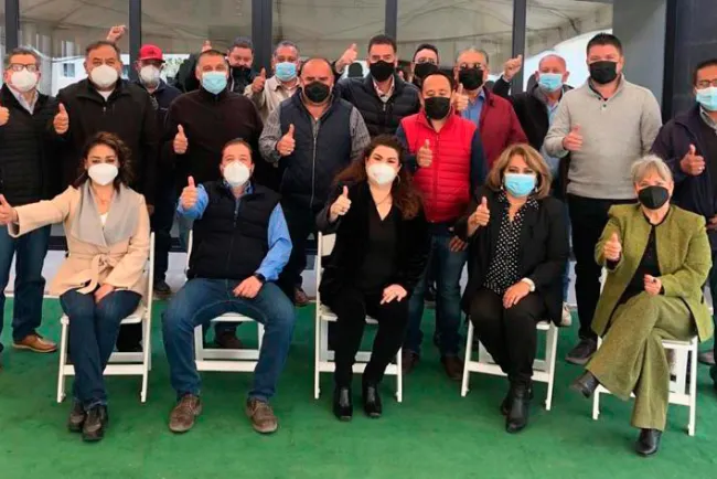 Deja la presidencia del PRI Jorge Freig