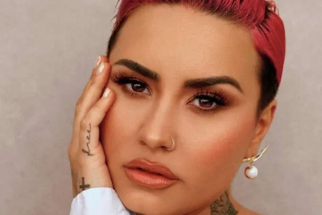Demi Lovato revela que fue violada durante su etapa en Disney Channel
