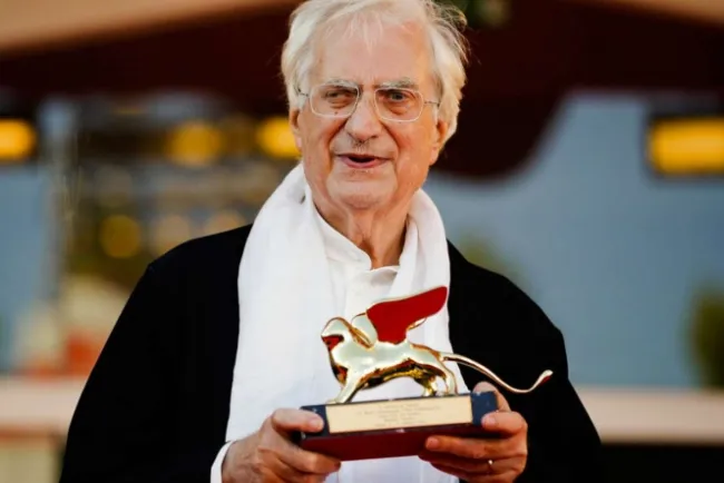 Muere el aclamado cineasta francés Bertrand Tavernier