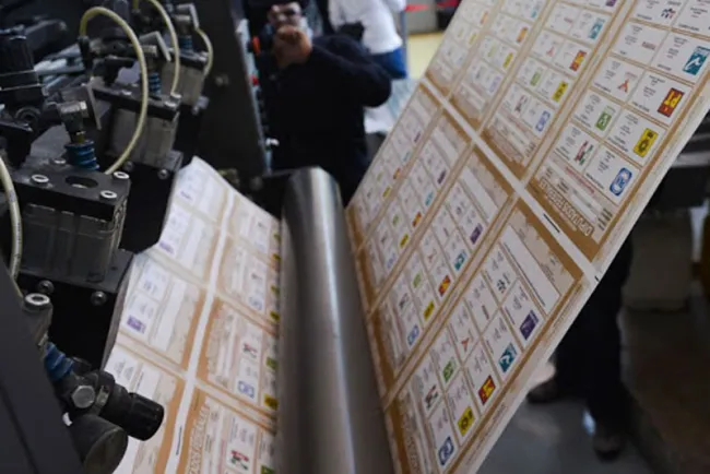 Inicia INE impresión de boletas electorales con papel seguridad