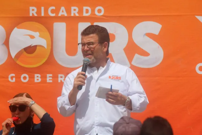 Pasar del miedo al coraje para recuperar Sonora: Bours