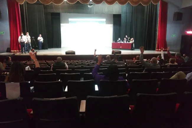 Aprueba Ayuntamiento modificar egresos por Servicios Personales