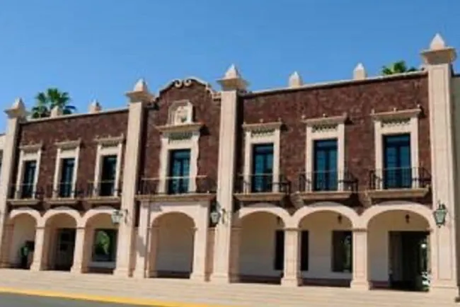 Acepta Unison convenios de pago en colegiatura