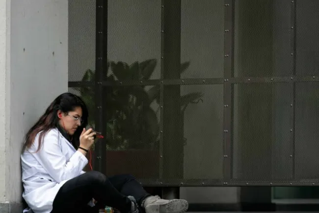 Suman otros 5 amparos contra datos biométricos