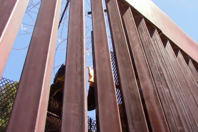 Buscan frenar cruce ilegal