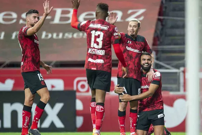 Toluca despierta y hace la diablura al América