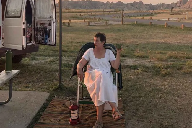 Mujeres nómadas continúan su ruta tras éxito de 'Nomadland'