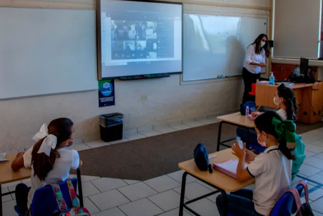 Activan Anticipa en 2 escuelas