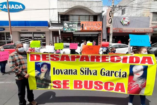 Madre desesperada busca a su hija