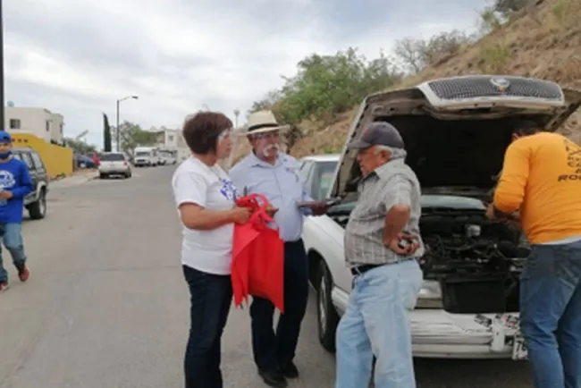 Reconocen vecinos de Pueblitos trabajo realizado de ‘El Bigotes’