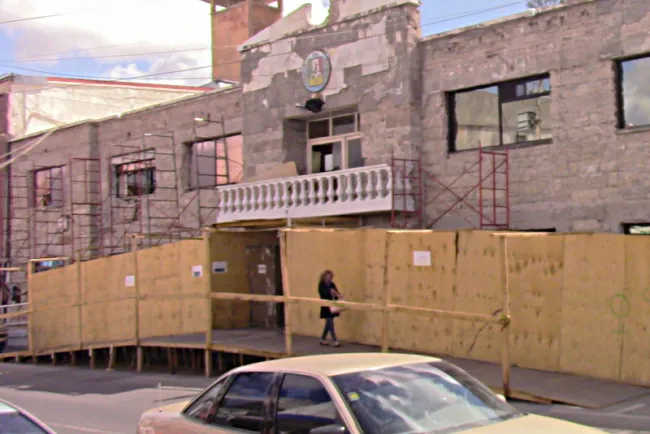 Prevén terminen trabajos de edificio municipal el 30 de mayo