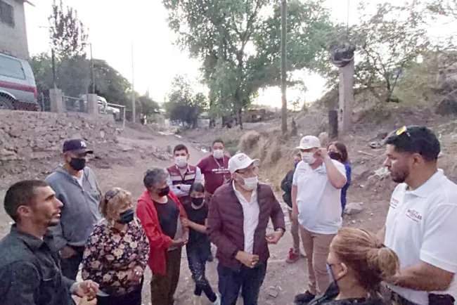 Atenderá Gim Nogales problemas de la colonia Lomas de Nogales 2