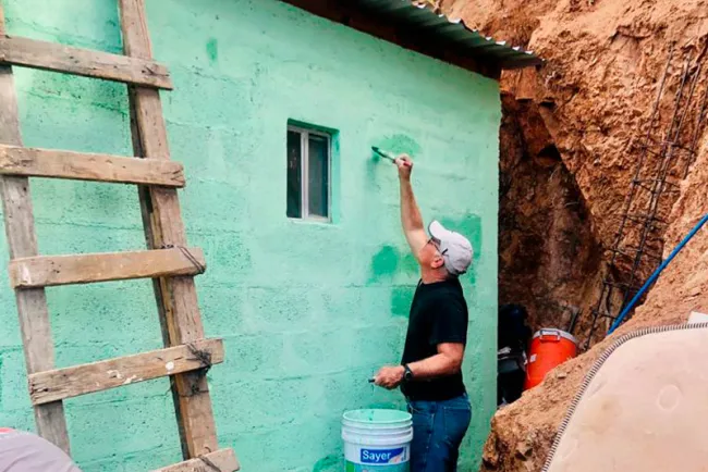 Busca Misionero apoyo para construcción de viviendas