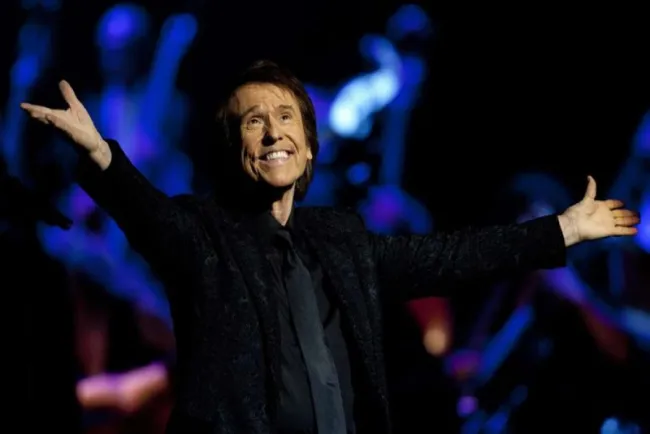 Raphael tendrá serie documental para mostrar sus 60 años de carrera